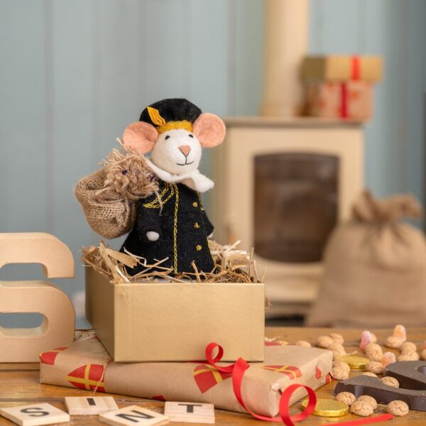 Sjaal met verhaal - Decoratie Muis Hoofdpiet