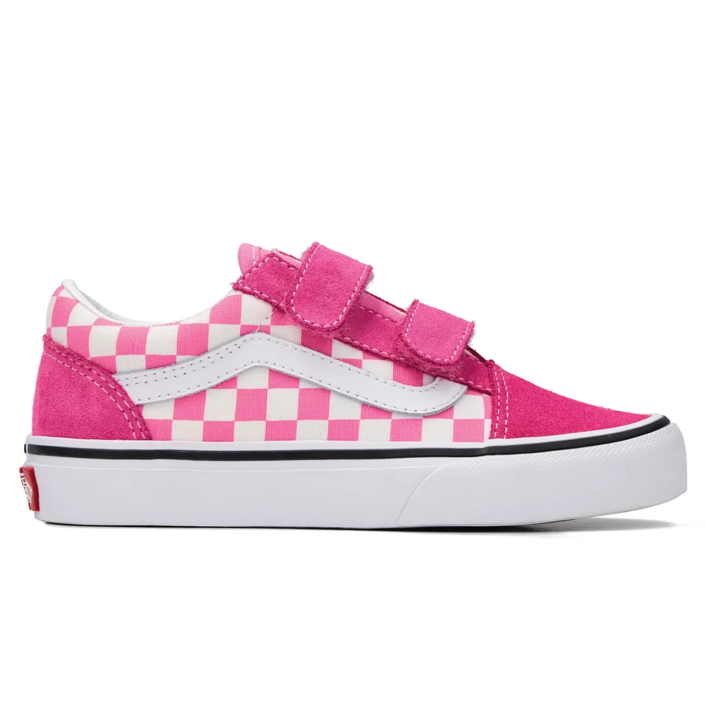 Roze Vans Old Skool kindersneaker met wit geblokt patroon en klittenbandsluiting