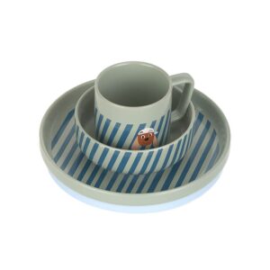 Kinderservies set met grijsgroene beker, bord en kom met blauwe strepen en beer illustratie