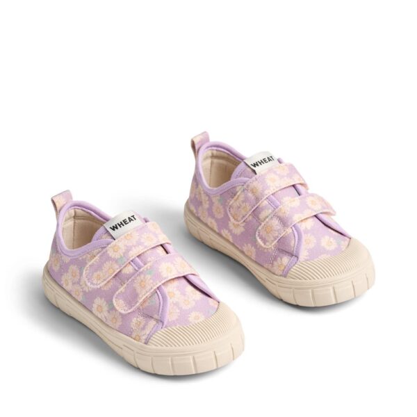 Wheat - Sneaker Bobbie Sneaker - Lavender Daisies